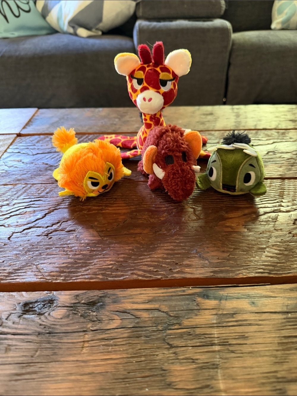 Plush Small Pet Toy Set - Multicolor Giraffe, Lion, Mammoth, Turtle